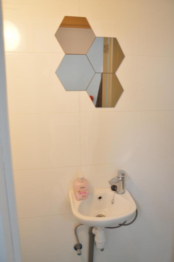 Awesome Studio In Marolles Bruxelles